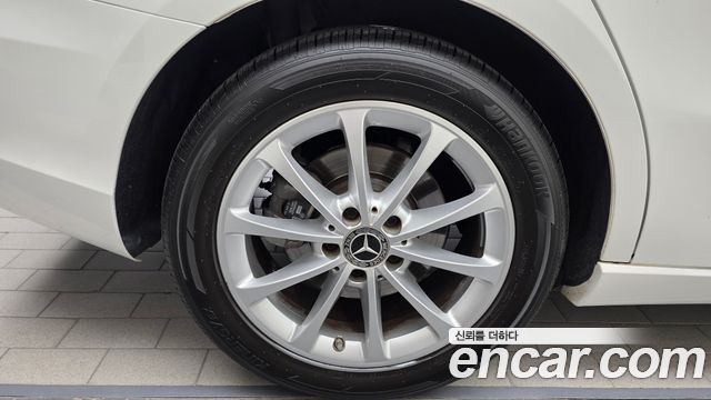 Mercedes-Benz A-Class из Кореи Encar