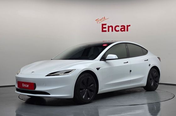 Tesla Model 3 RWD — пробег 59 615 км — фото 1 из 5