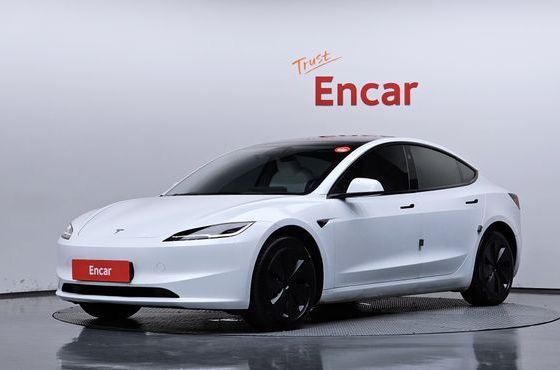 Tesla Model 3 RWD — пробег 58 867 км — фото 1 из 5