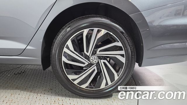 Volkswagen Jetta из Кореи Encar