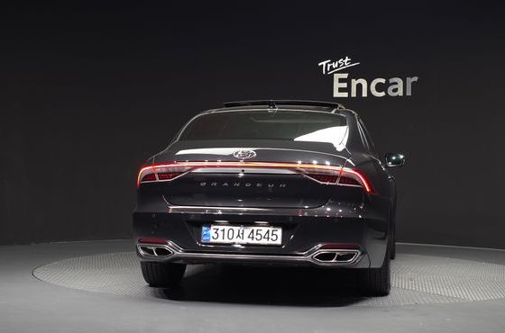 Hyundai Grandeur Calligraphy — пробег 99 806 км — фото 4 из 5