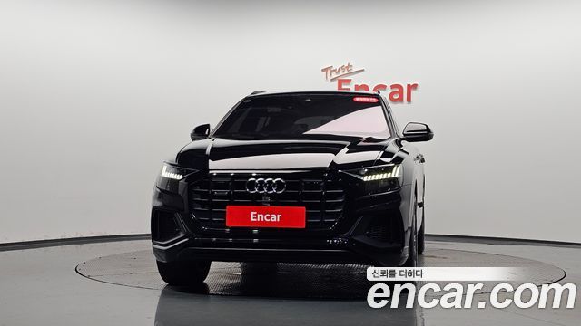 Audi Q8 55 TFSI Quattro Premium — пробег 52 940 км — фото 3 из 5
