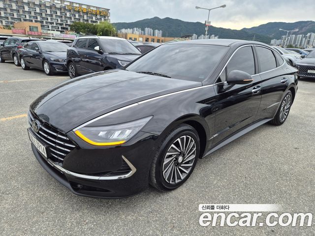 Hyundai Sonata Premium Plus — пробег 80 148 км — фото 2 из 5