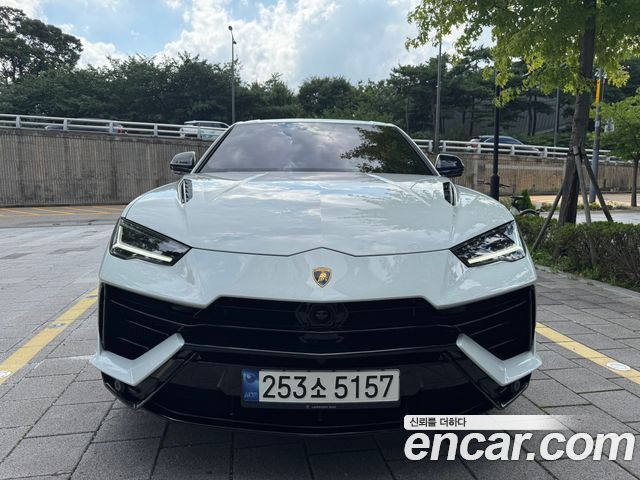 Lamborghini Urus 4.0 V8 S — пробег 14 000 км — фото 3 из 5