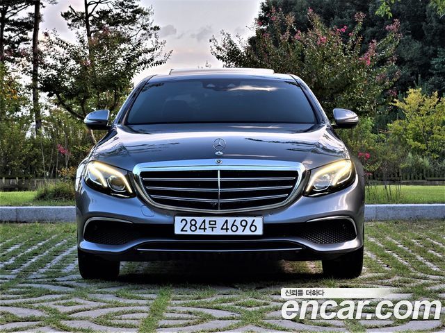 Mercedes-Benz E-Class из Кореи Encar
