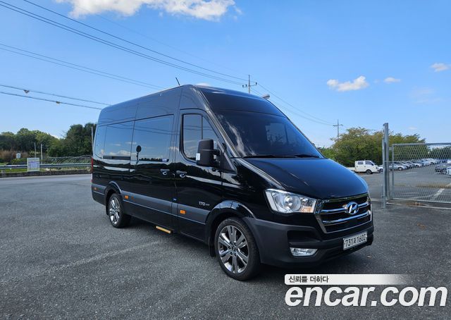 Hyundai Solati 16-seater Deluxe — пробег 6 850 км — фото 3 из 5