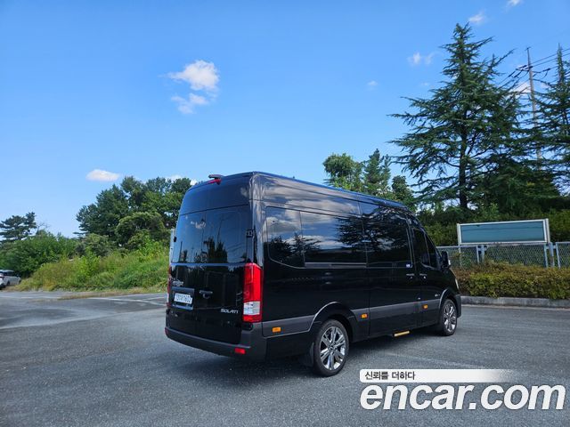 Hyundai Solati 16-seater Deluxe — пробег 6 850 км — фото 4 из 5