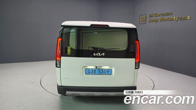 Kia PV5 Passenger 5 Seater Plus — пробег 6 938 км — фото 4 из 5
