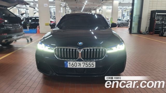 BMW 5-Series 530i xDrive M Sport Package — пробег 90 391 км — фото 2 из 5