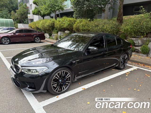 BMW M5 M5 Sedan — пробег 68 900 км — фото 1 из 5