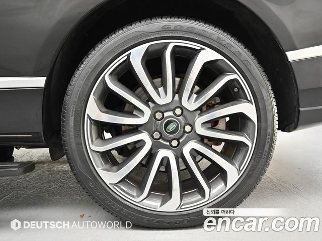 Land Rover Range Rover 5.0 SC AB — пробег 135 000 км — фото 5 из 5