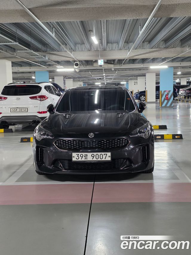 Kia Stinger 3.3 Turbo AWD GT — пробег 214 000 км — фото 1 из 5