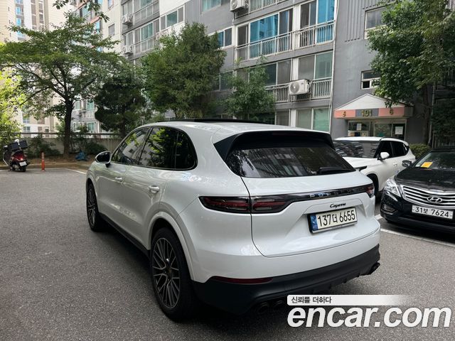 Porsche Cayenne 3.0 — пробег 49 000 км — фото 5 из 5
