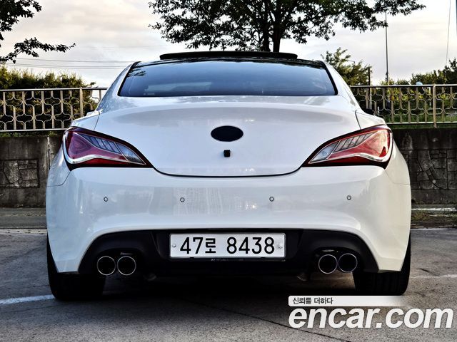 Hyundai Genesis из Кореи Encar