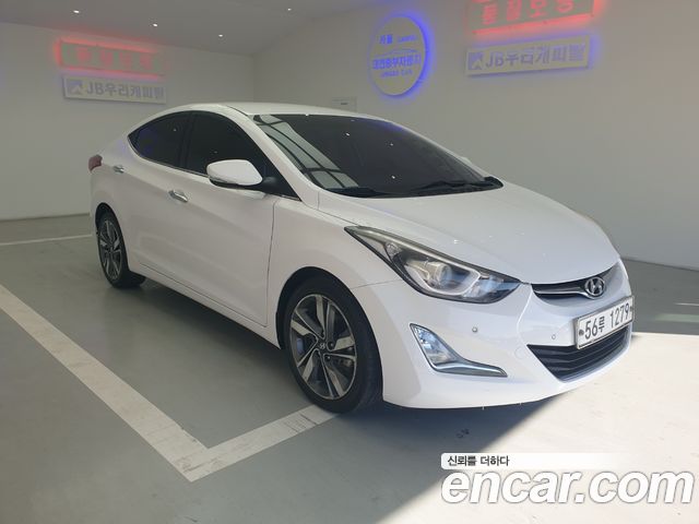 Hyundai AVANTE 1.6 GDi Premium Standard — пробег 130 000 км — фото 2 из 5