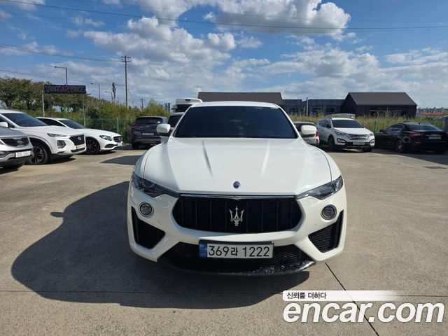 Maserati Levante 3.0 AWD GranSport — пробег 121 100 км — фото 3 из 5