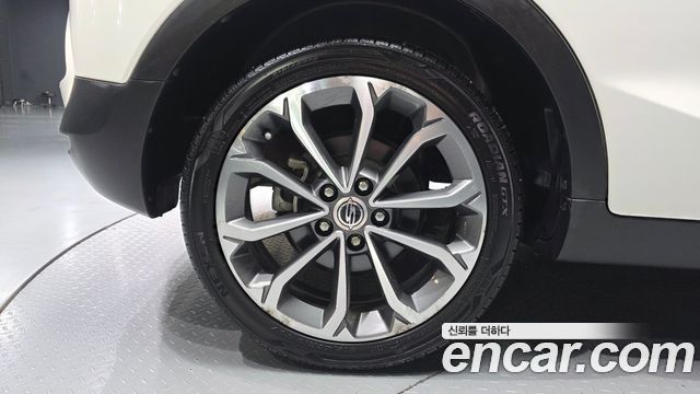 Ssangyong TIBOLI из Кореи Encar