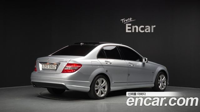 Mercedes-Benz C-Class из Кореи Encar