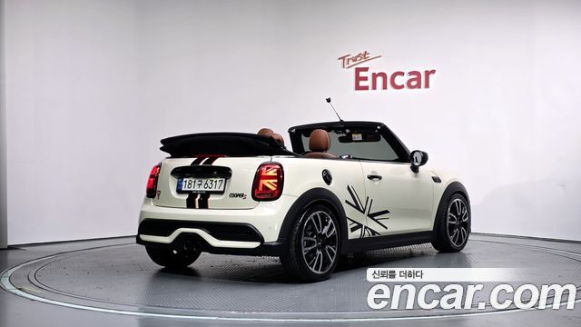 Mini Cooper Convertible Classic Third Generation — пробег 48 160 км — фото 2 из 5