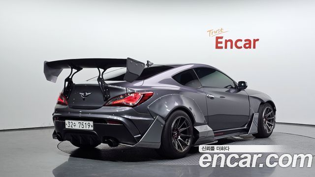 Hyundai Genesis из Кореи Encar