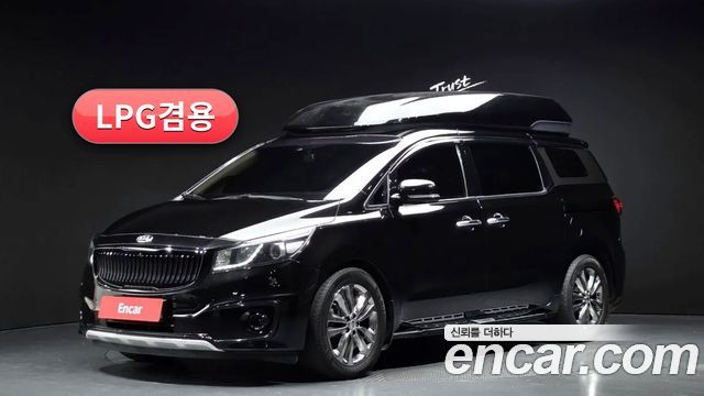 Kia Carnival Gasoline 9-seater Hi-Limousine Noblesse — пробег 102 284 км — фото 1 из 5