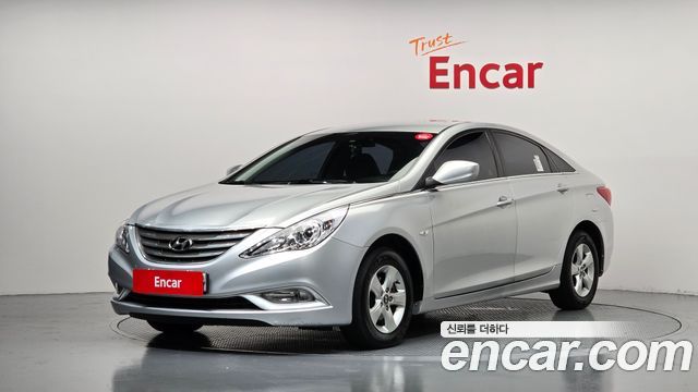 Hyundai Sonata LPi Deluxe — пробег 74 135 км — фото 1 из 5