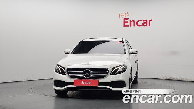 Mercedes-Benz E-Class из Кореи Encar