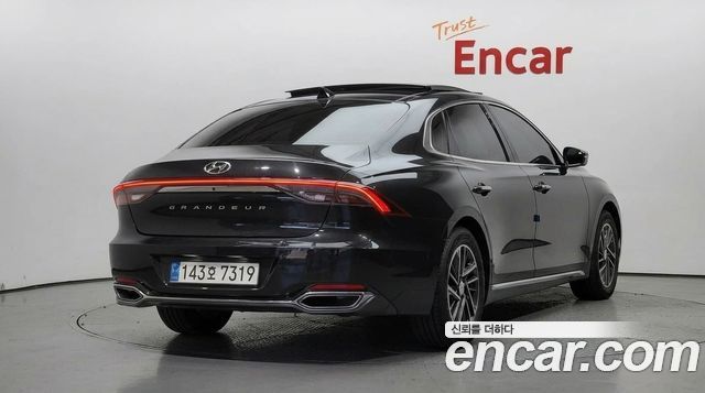 Hyundai Grandeur из Кореи Encar