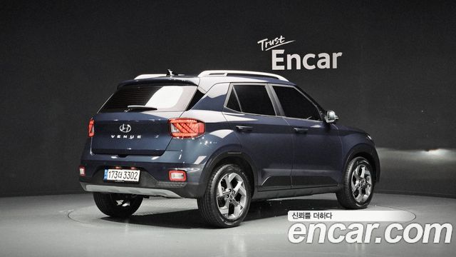 Hyundai Venue из Кореи Encar