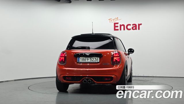 Mini Cooper из Кореи Encar