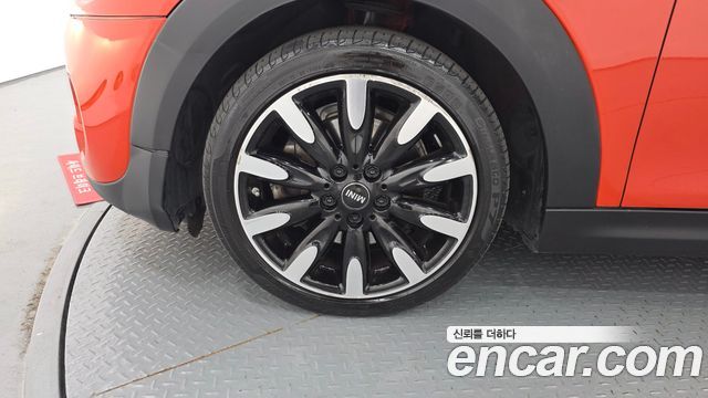 Mini Cooper из Кореи Encar