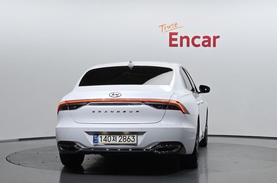 Hyundai Grandeur 3.0 LPi Premium — пробег 212 346 км — фото 4 из 5