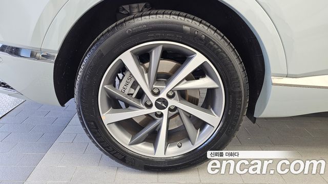 Genesis GV80 из Кореи Encar