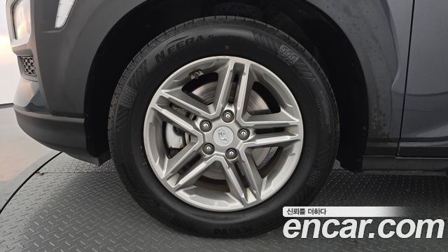 Hyundai Kona из Кореи Encar