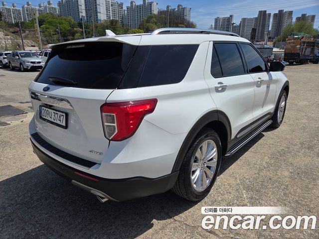 Ford Explorer 2.3 LimIted 4WD — пробег 77 158 км — фото 2 из 5