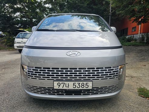 Hyundai Staria Cargo 5-Seater Modern — пробег 88 685 км — фото 1 из 5
