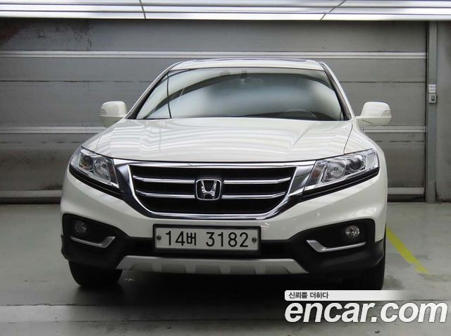 Honda Crosstour 3.5 1st — пробег 99 200 км — фото 1 из 5