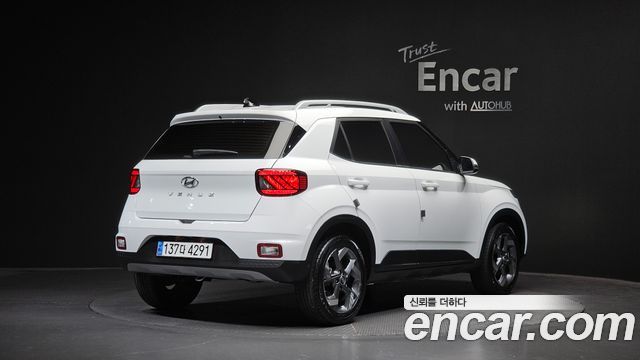 Hyundai Venue из Кореи Encar