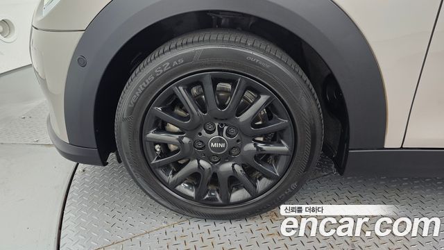 Mini Cooper из Кореи Encar