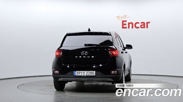 Hyundai Venue из Кореи Encar