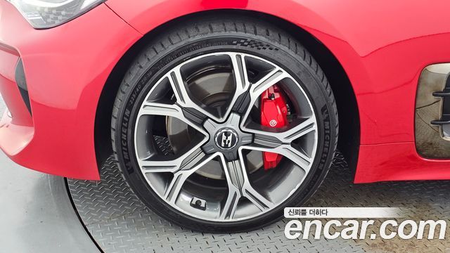 Kia Stinger из Кореи Encar