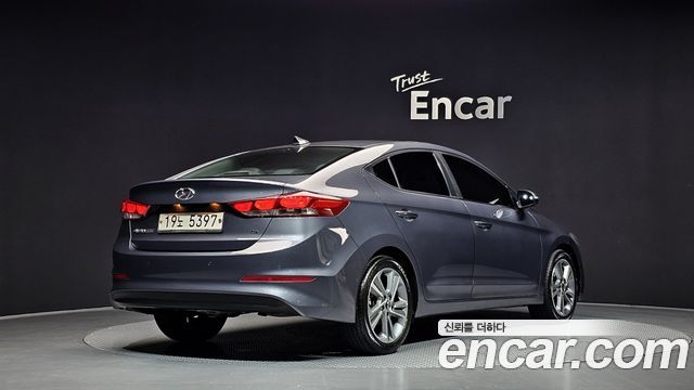 Hyundai AVANTE из Кореи Encar