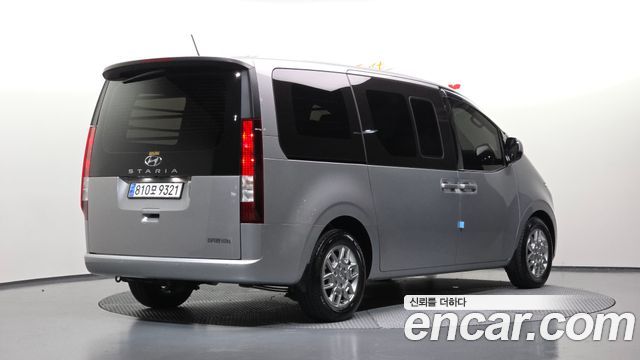 Hyundai Staria из Кореи Encar
