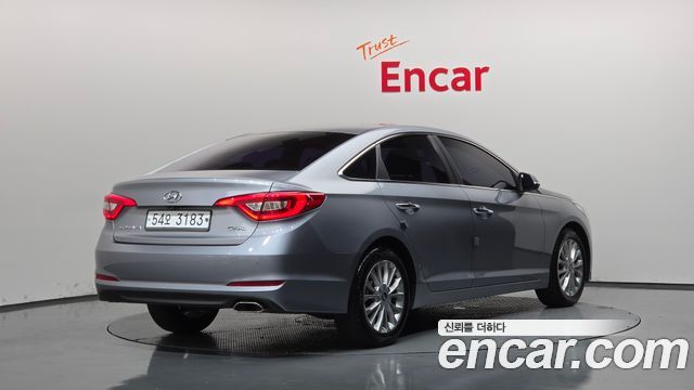 Hyundai Sonata 2.0 Smart — пробег 122 860 км — фото 2 из 5