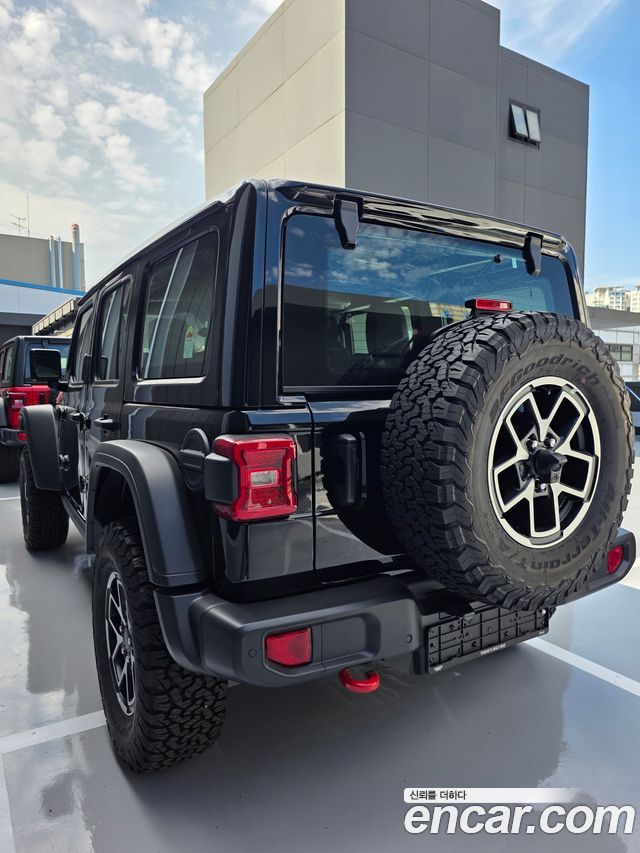 Jeep Wrangler 2.0 Rubicon Power Top 4Door — пробег 44 км — фото 2 из 5