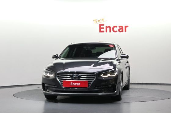 Hyundai Grandeur 3.0 LPi Dsabled Person Exclusive Special — пробег 125 045 км — фото 3 из 5