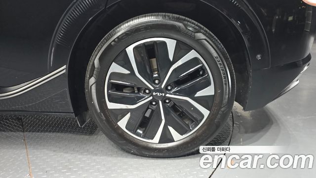 Kia EV6 из Кореи Encar