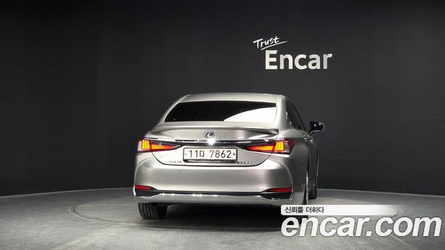 Lexus ES из Кореи Encar