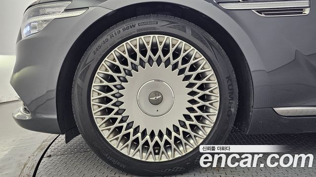 Genesis G90 из Кореи Encar