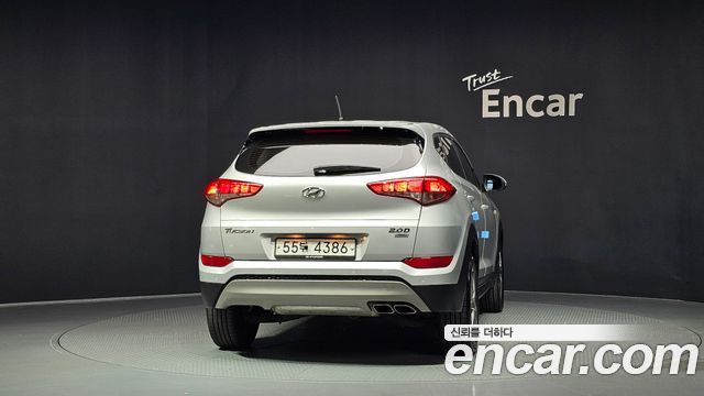 Hyundai Tucson Diesel 2.0 4WD Style — пробег 108 321 км — фото 4 из 5